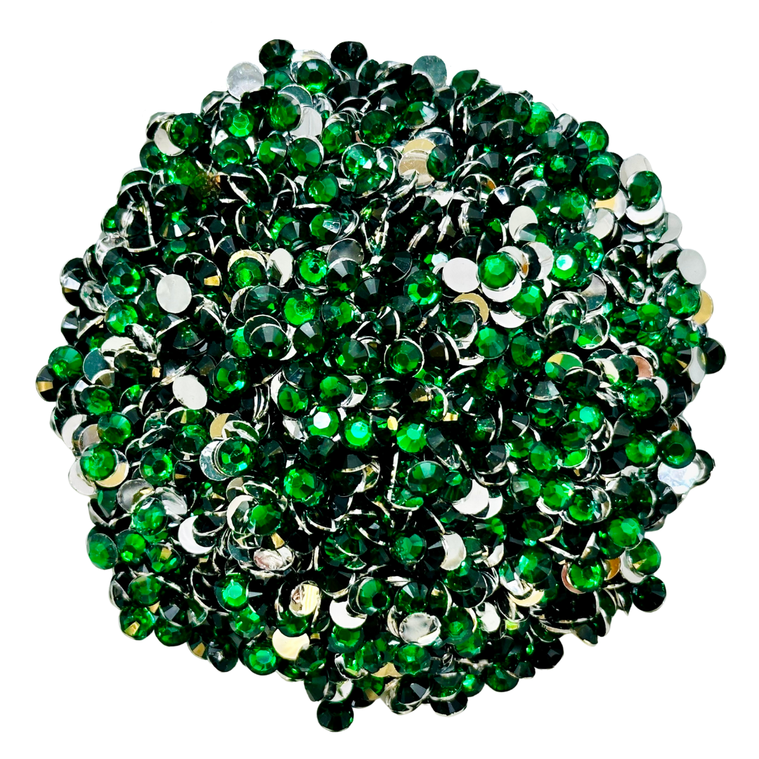 EMERALD GREEN JELLY RESIN flat back, non hotfix rhinestones for art, body, nails and more - PDB Creative Studio