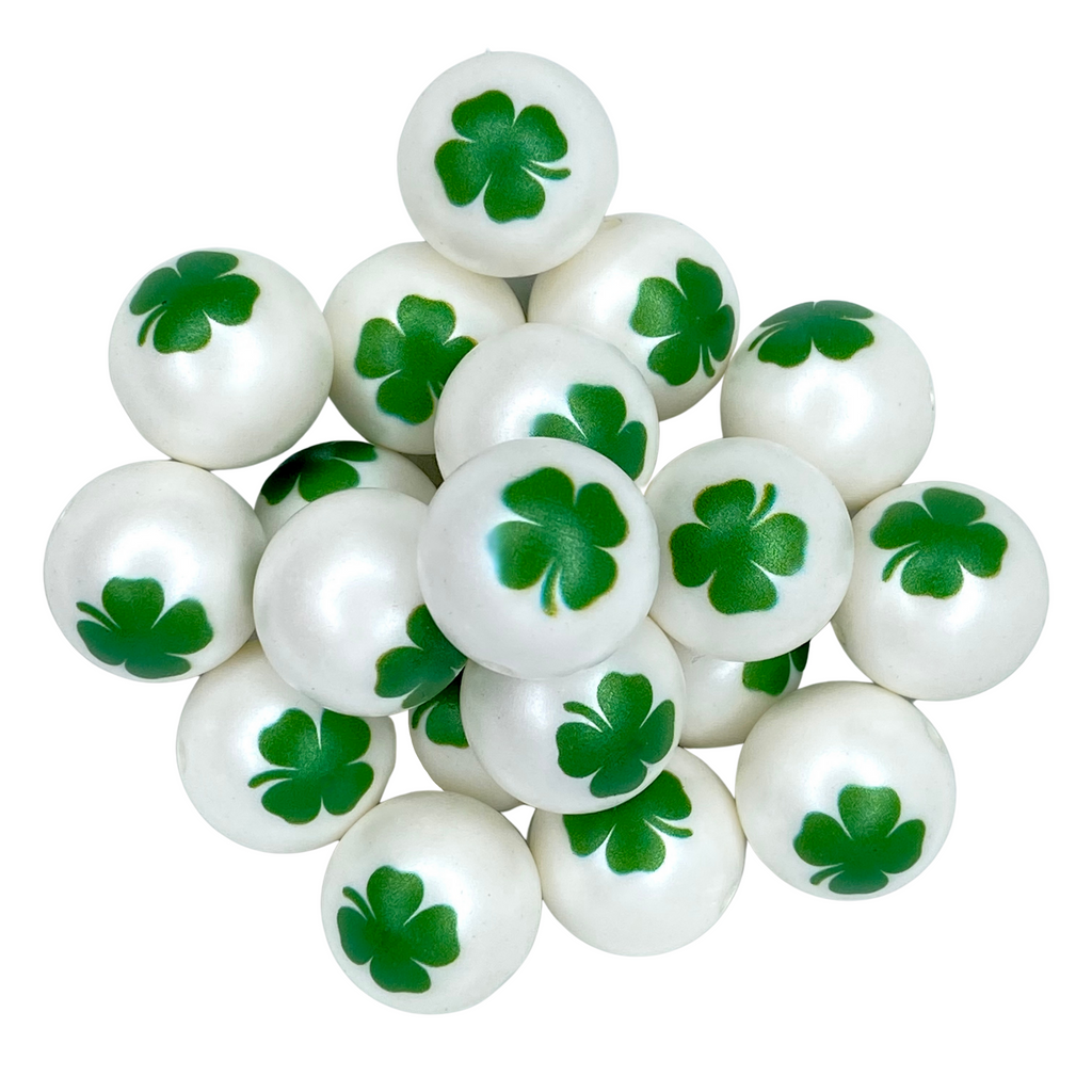 FOUR LEAF CLOVER 20MM BUBBLEGUM BEAD - WHITE AND GREEN ST. PATRICK’S DAY ACRYLIC BEAD for bracelets, jewelry making, crafts, and more - PDB Creative Studio